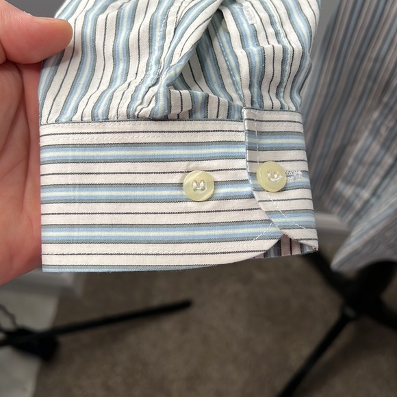 Emporio Armani button down - Picture 4 of 10